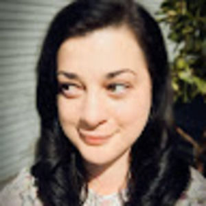 Meet your Posher, Dina